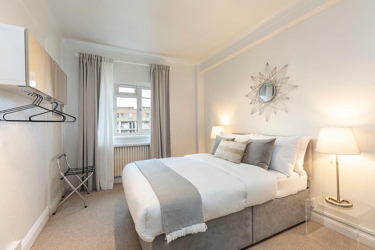 Grand Swiss Cottage Apartment Londen Buitenkant foto