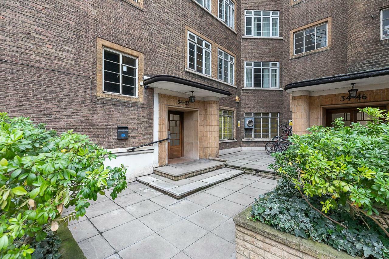 Grand Swiss Cottage Apartment Londen Buitenkant foto